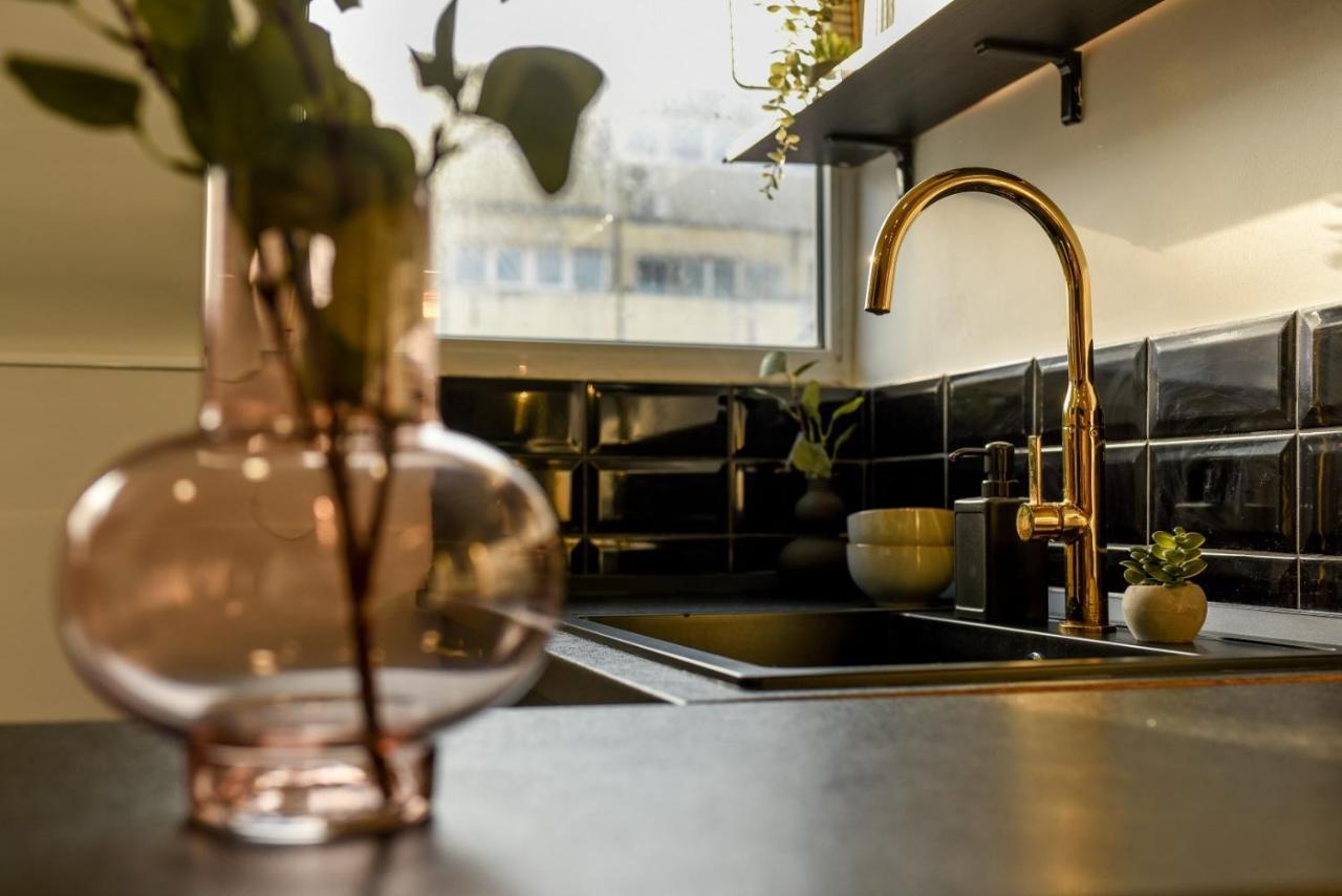 Calea Victoriei Modern Studio - Escape In The City Center Bukarest Exterior foto