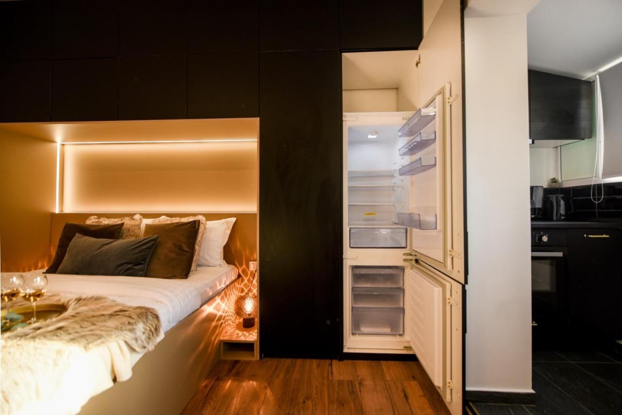 Calea Victoriei Modern Studio - Escape In The City Center Bukarest Exterior foto