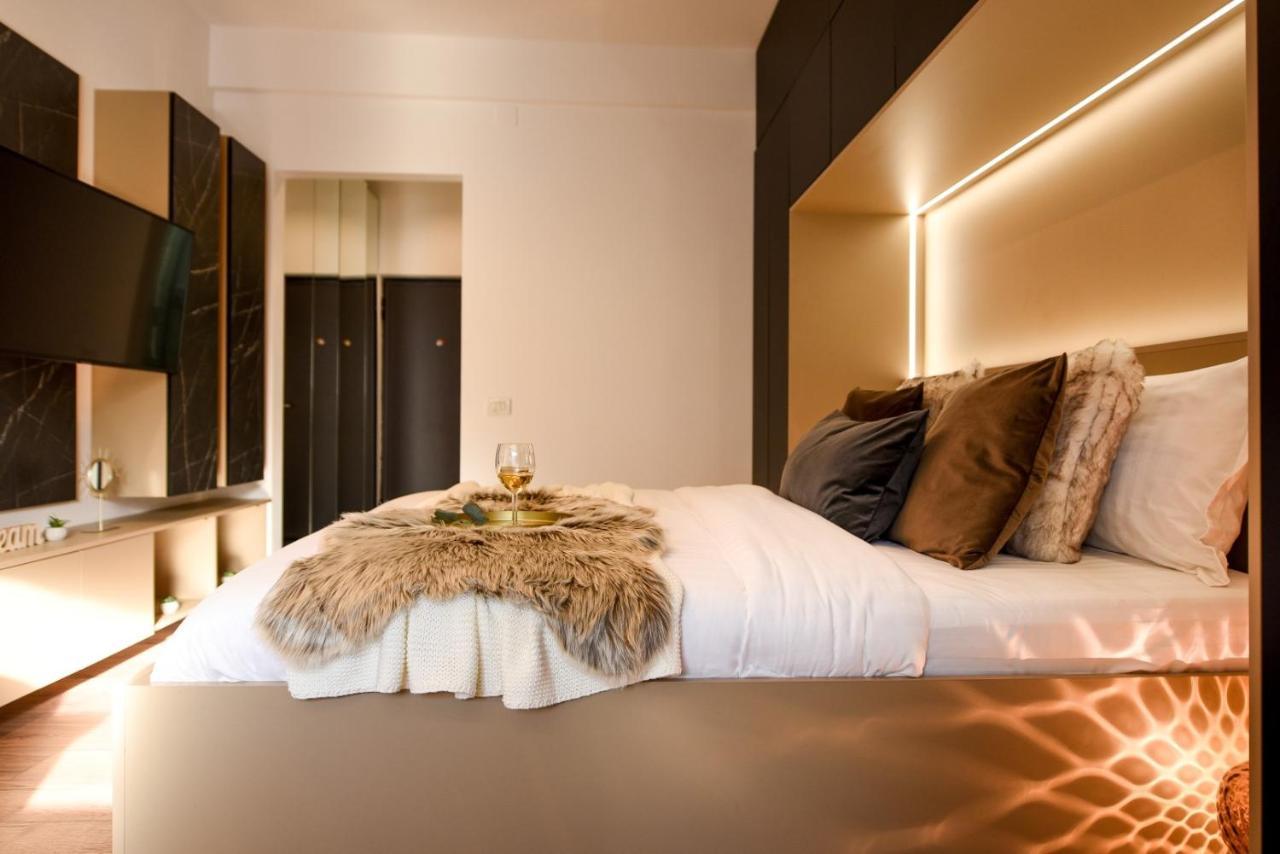 Calea Victoriei Modern Studio - Escape In The City Center Bukarest Exterior foto